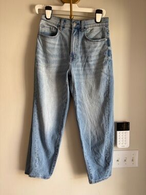 Evereve Ever Seamed Barrel Classic Blue Denim Jeans Size 27